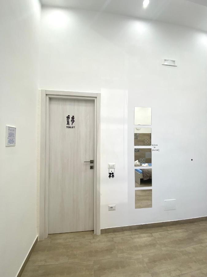 نابولي Airys B&B - Holiday House المظهر الخارجي الصورة