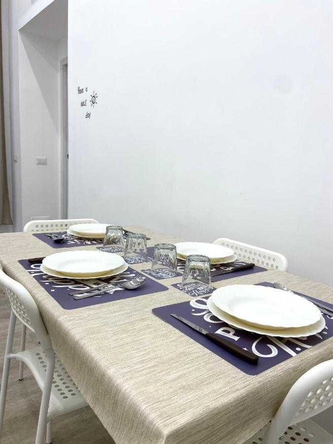 نابولي Airys B&B - Holiday House المظهر الخارجي الصورة
