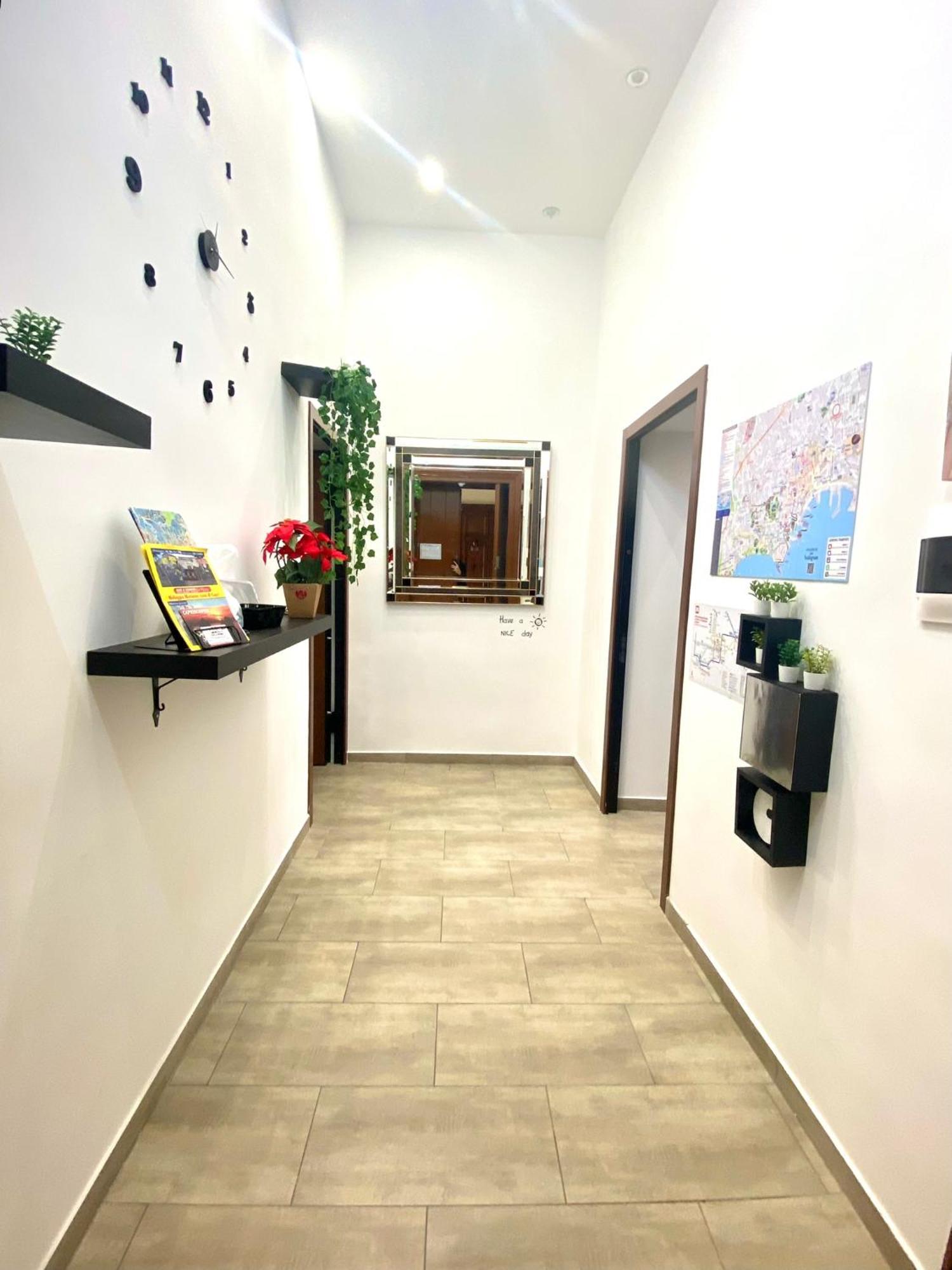 نابولي Airys B&B - Holiday House المظهر الخارجي الصورة
